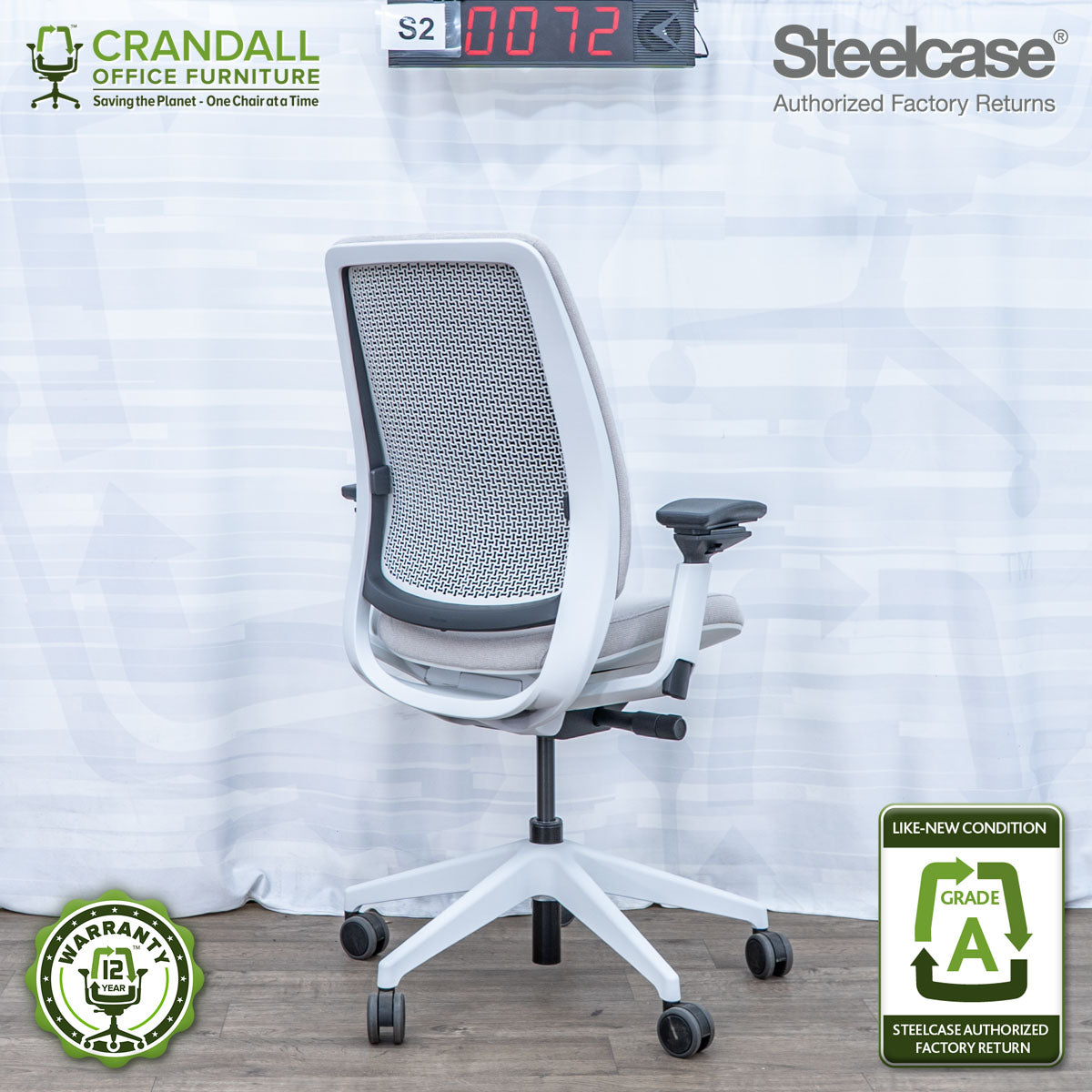 S2-0072 - Steelcase Series 2 - Grade A