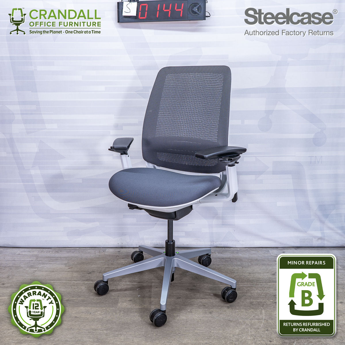 S-0144 - Steelcase Series 2 - Grade B