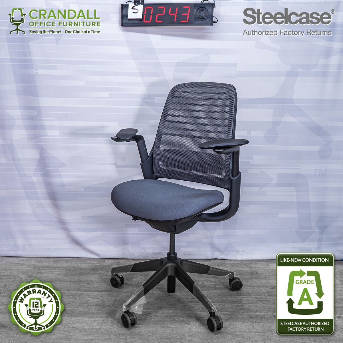 S-0243 - Steelcase Series 1 - Grade A