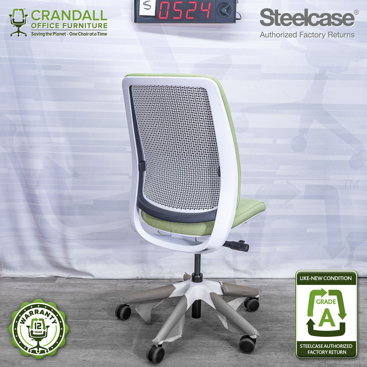 S-0524 - Steelcase Series 2 - Grade A