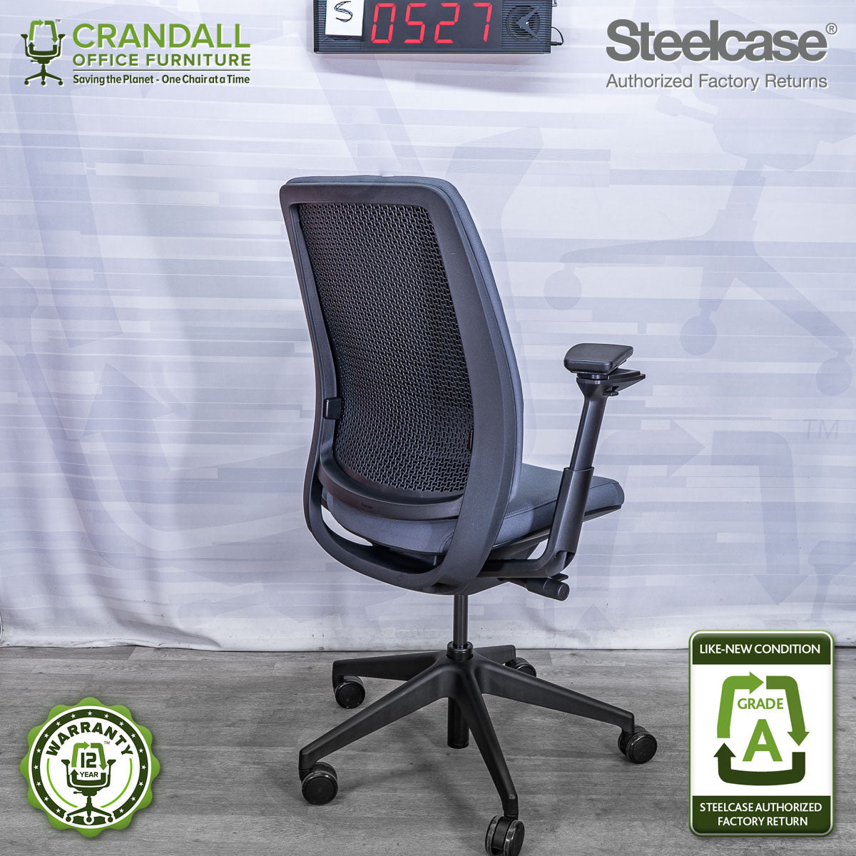 S-0527 - Steelcase Series 2 - Grade A