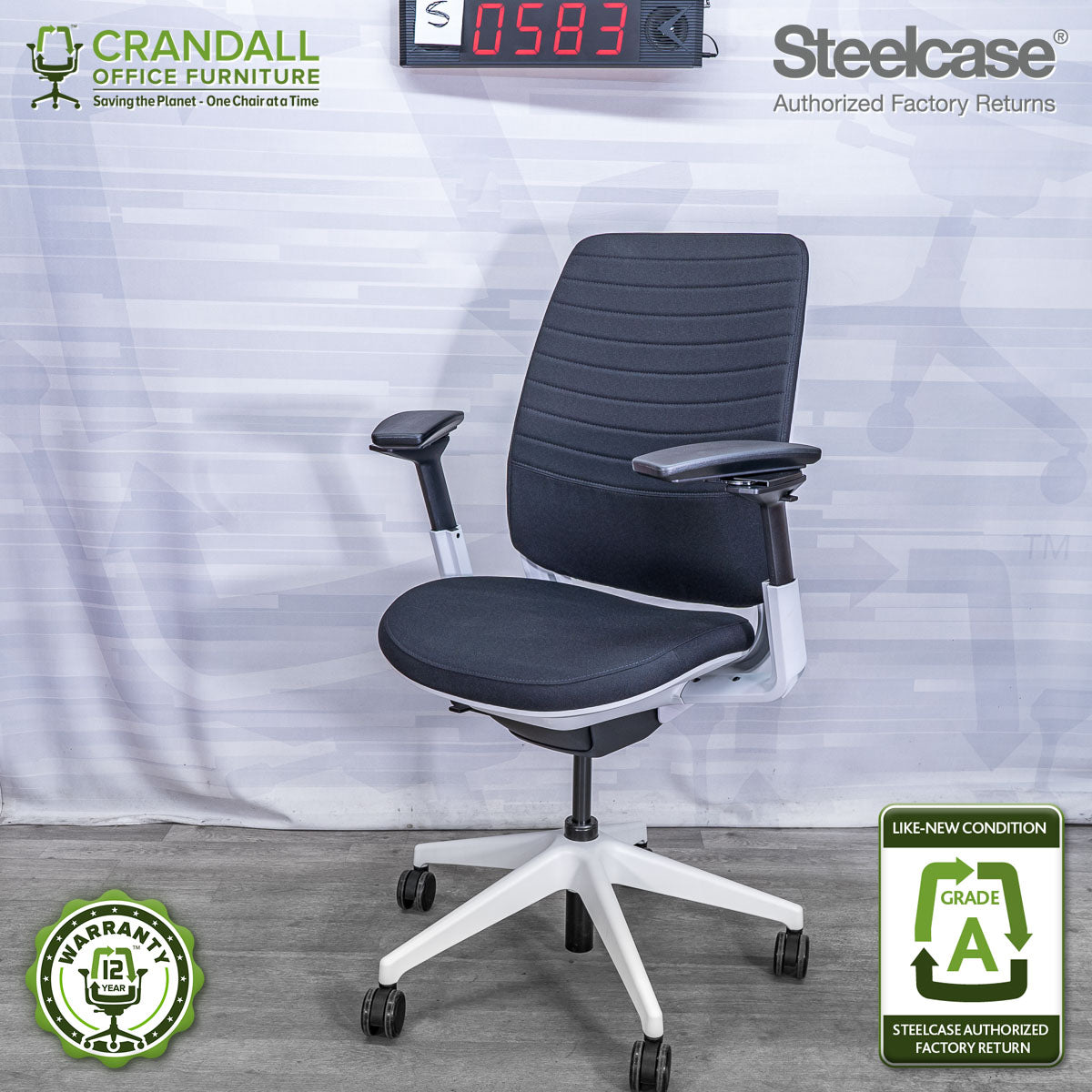 S-0583 - Steelcase Series 2 - Grade A