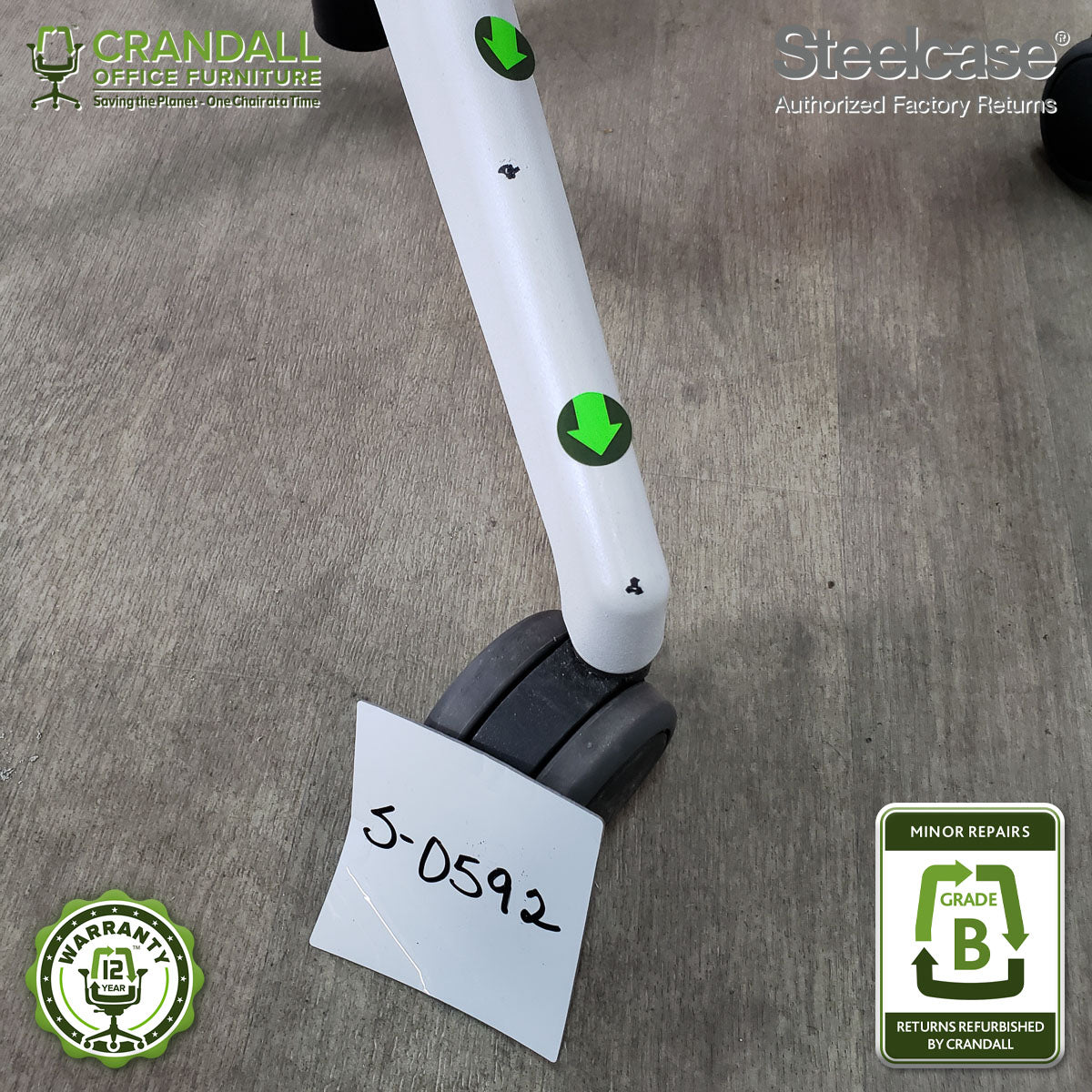 S-0592 - Steelcase Series 2 - Grade B