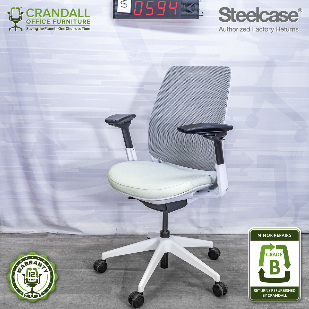 S-0594 - Steelcase Series 2 - Grade B