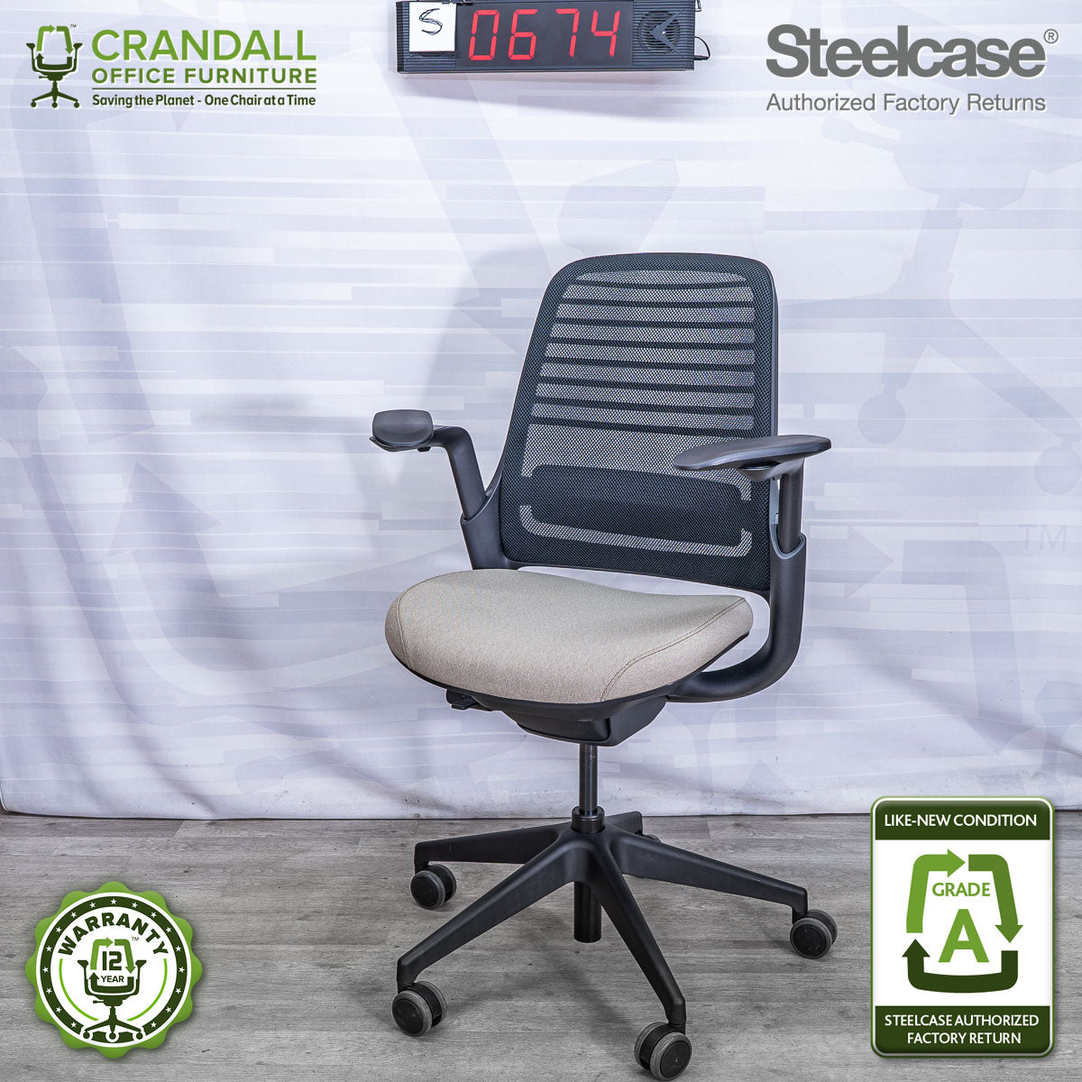 S-0674 - Steelcase Series 1 - Grade A