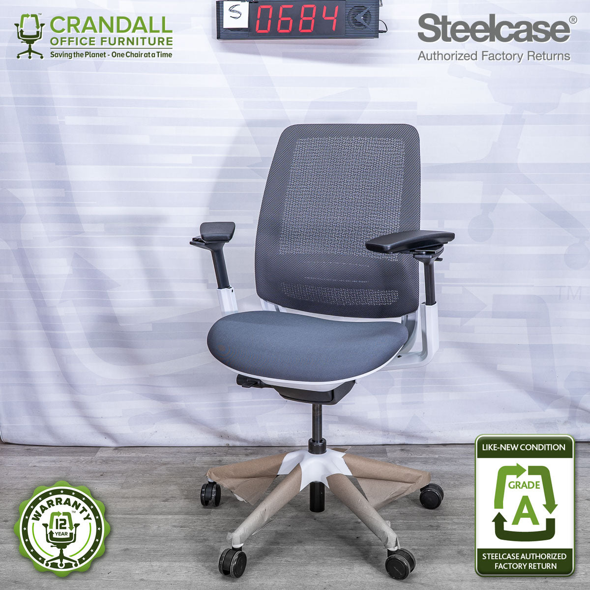 S-0684 - Steelcase Series 2 - Grade A
