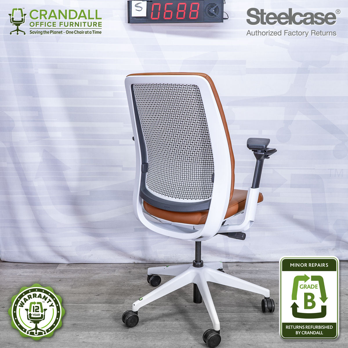 S-0688 - Steelcase Series 2 - Grade B