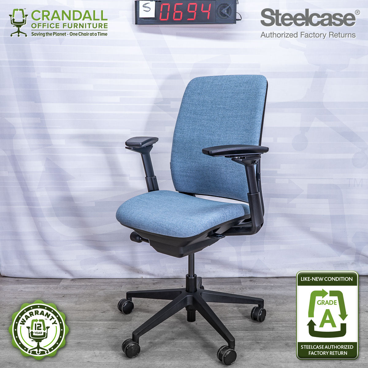 S-0694 - Steelcase Amia - Grade A