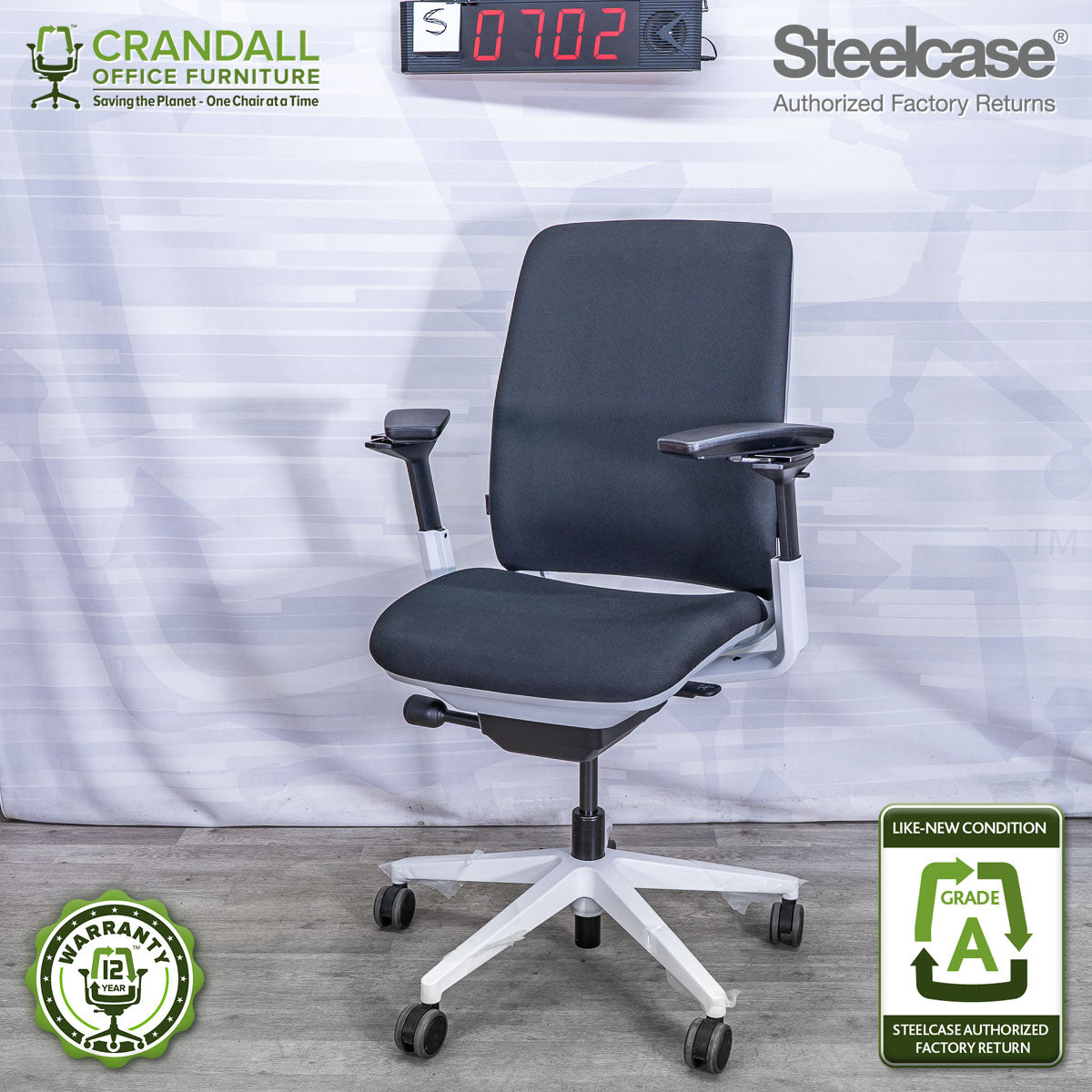 S-0702 - Steelcase Amia - Grade A