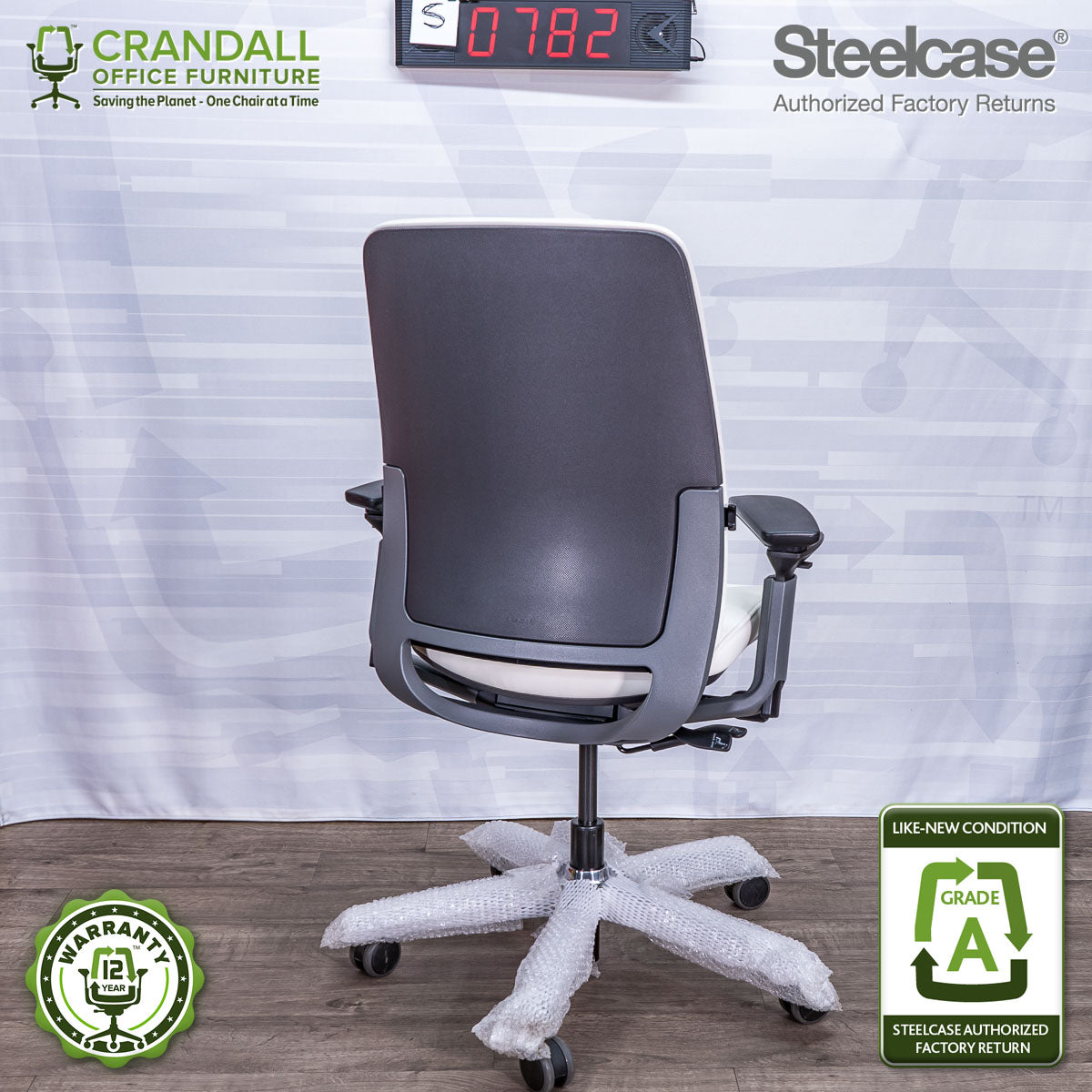 S-0782 - Steelcase Amia - Grade A