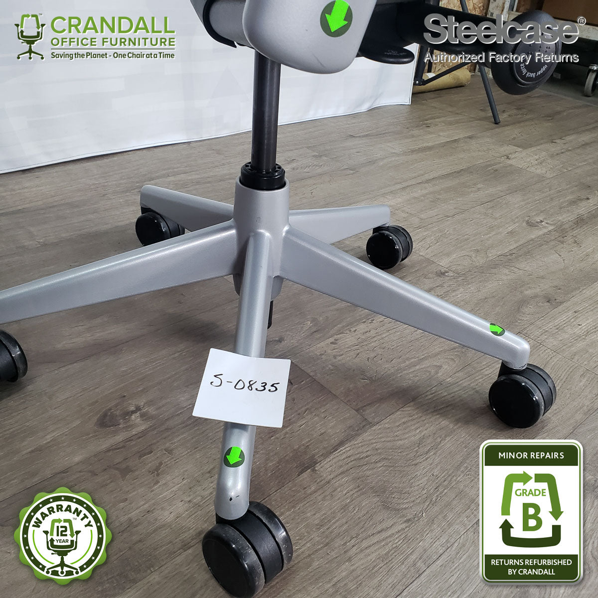 S-0835 - Steelcase V2 Leap - Grade B