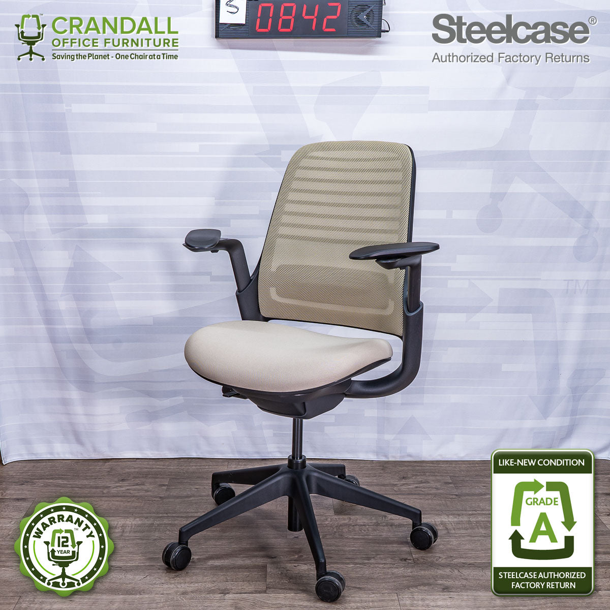 S-0842 - Steelcase Series 1 - Grade A