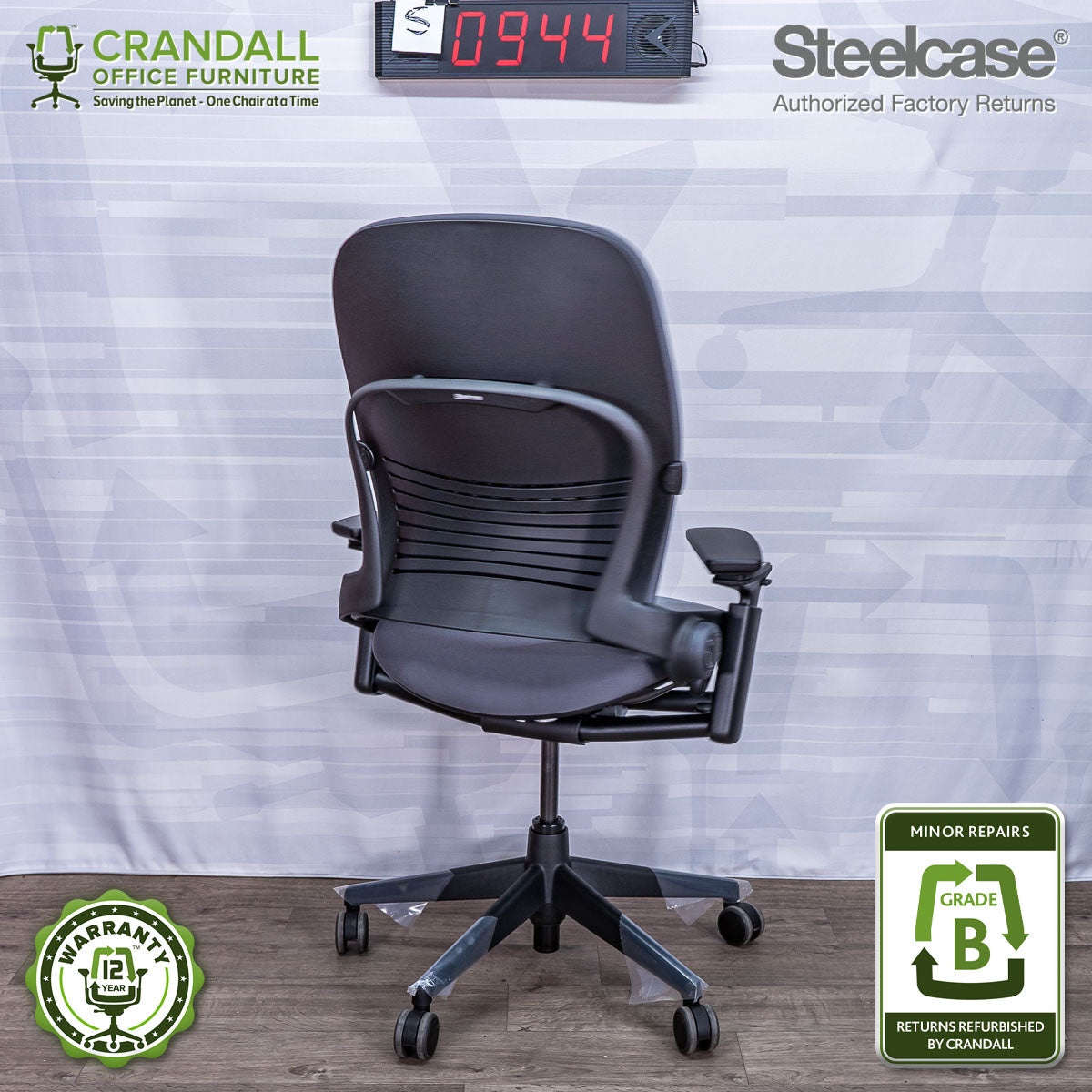 S-0944 - Steelcase V2 Leap - Grade A