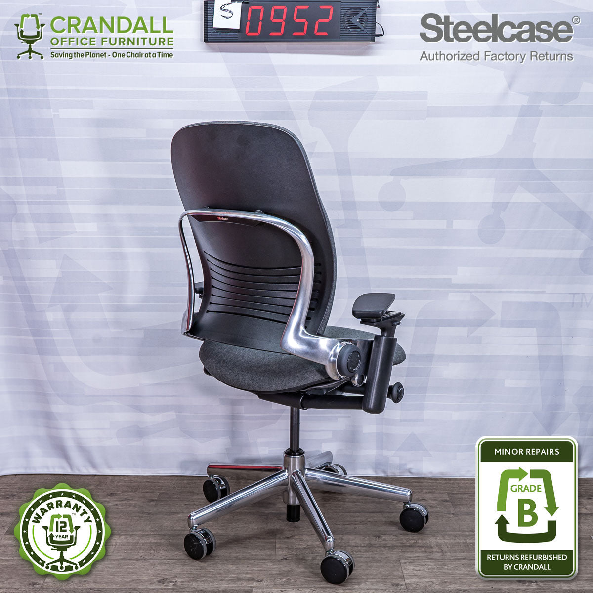 S-0952 - Steelcase V2 Leap - Grade A