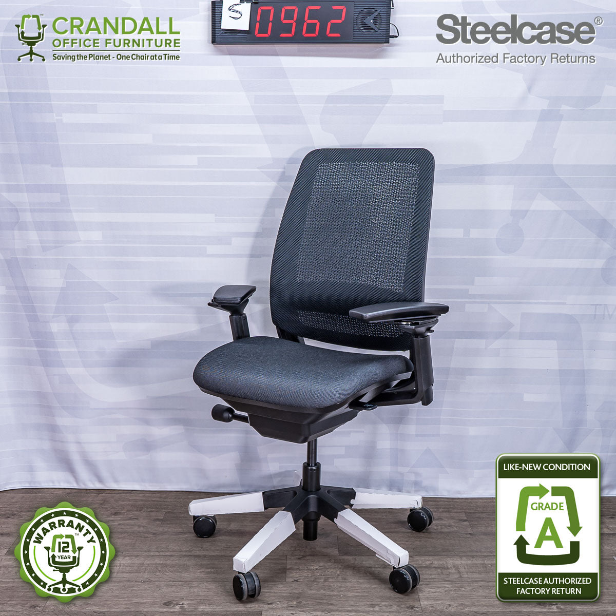 S-0962 - Steelcase Amia - Grade A