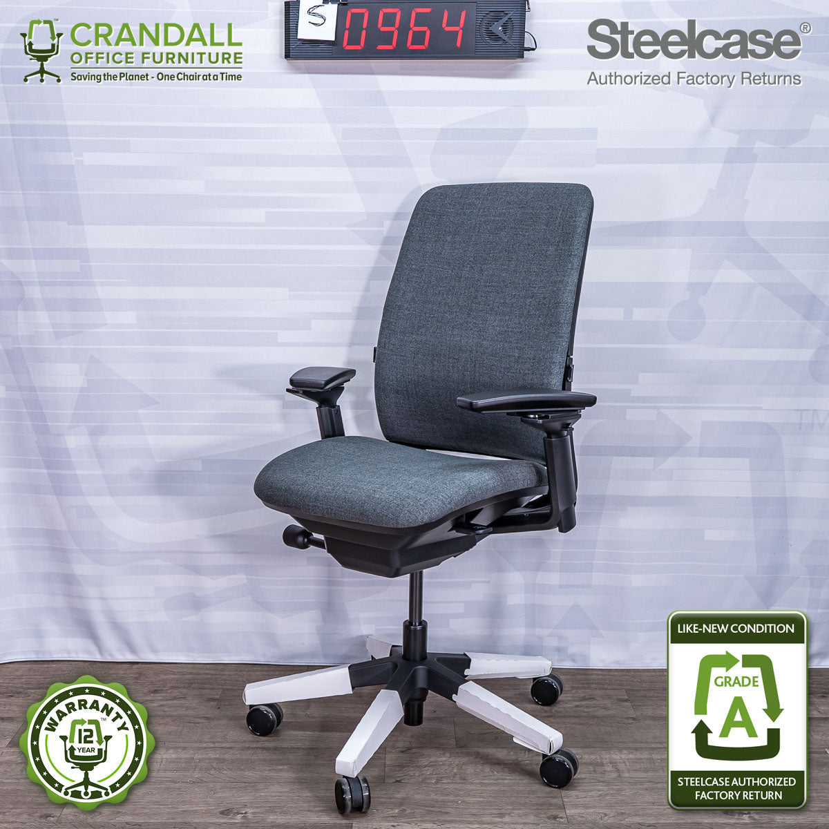 S-0964 - Steelcase Amia - Grade A