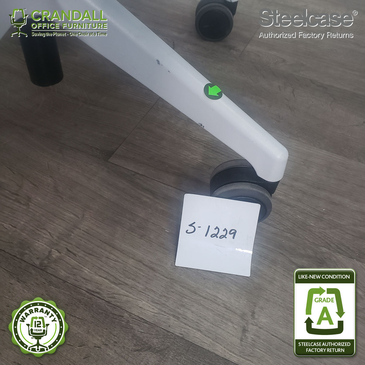 S-1229 - Steelcase Series 2 - Grade B