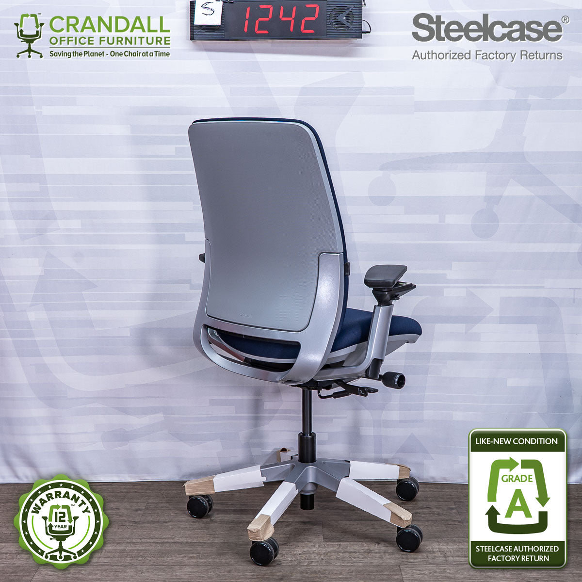 S-1242 - Steelcase Amia - Grade A