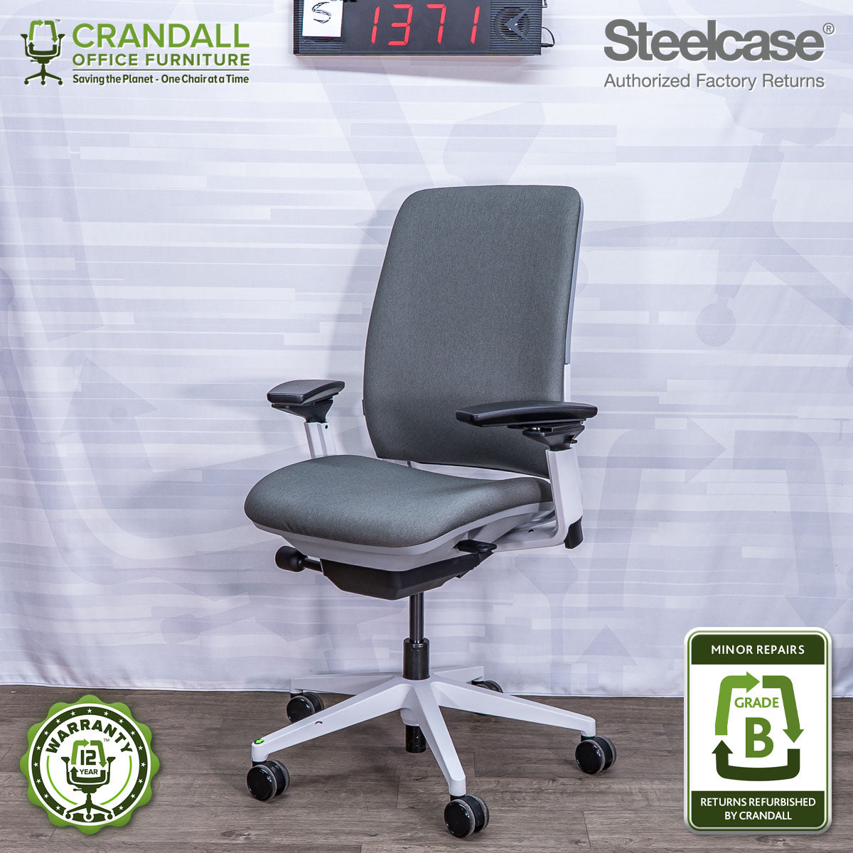 S-1371 - Steelcase Amia - Grade B