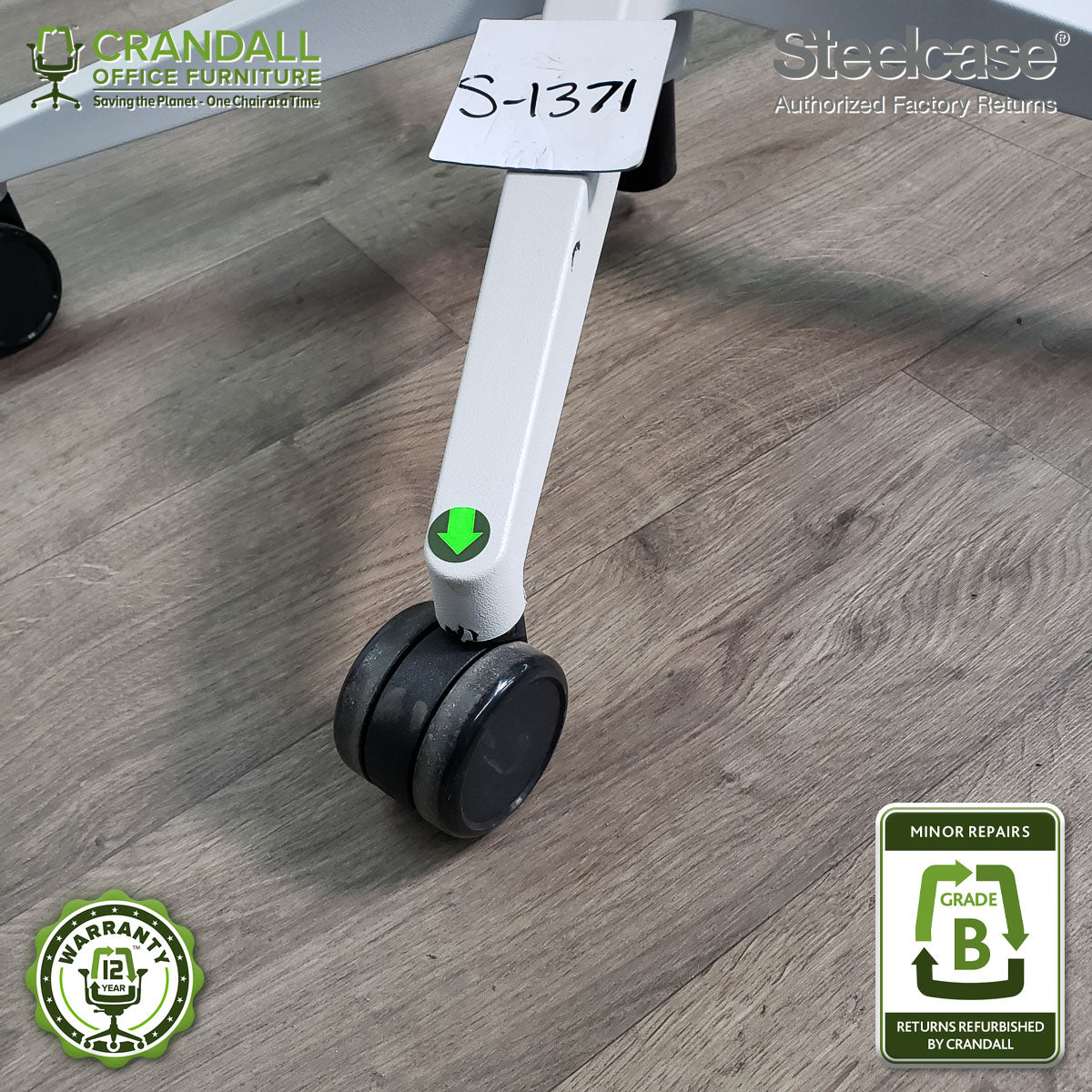 S-1371 - Steelcase Amia - Grade B