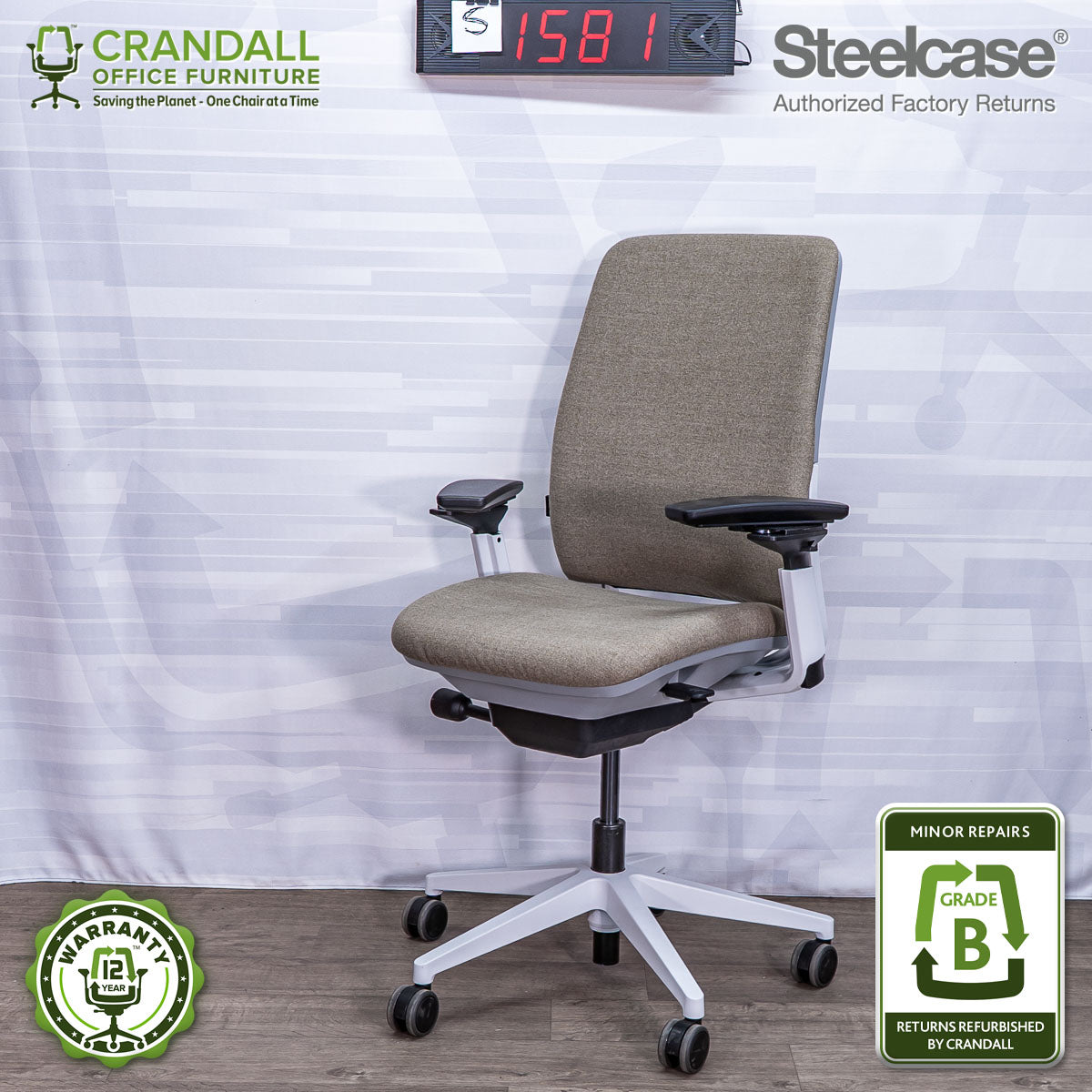 S-1581 - Steelcase Amia - Grade B