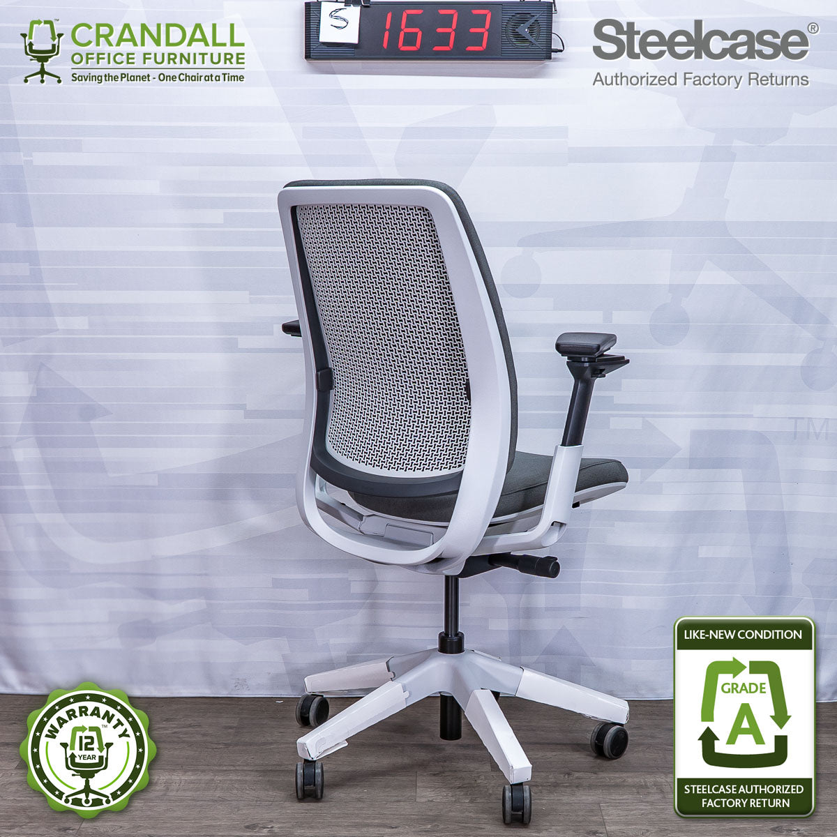 S-1633 - Steelcase Series 2 - Grade A