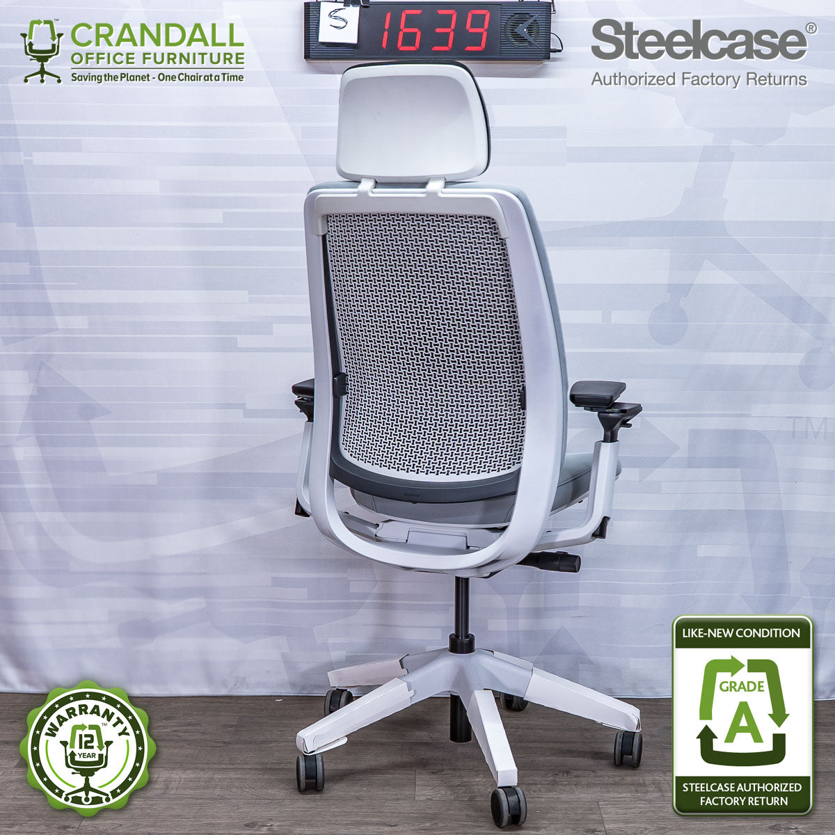 S-1639 - Steelcase Series 2 - Grade A