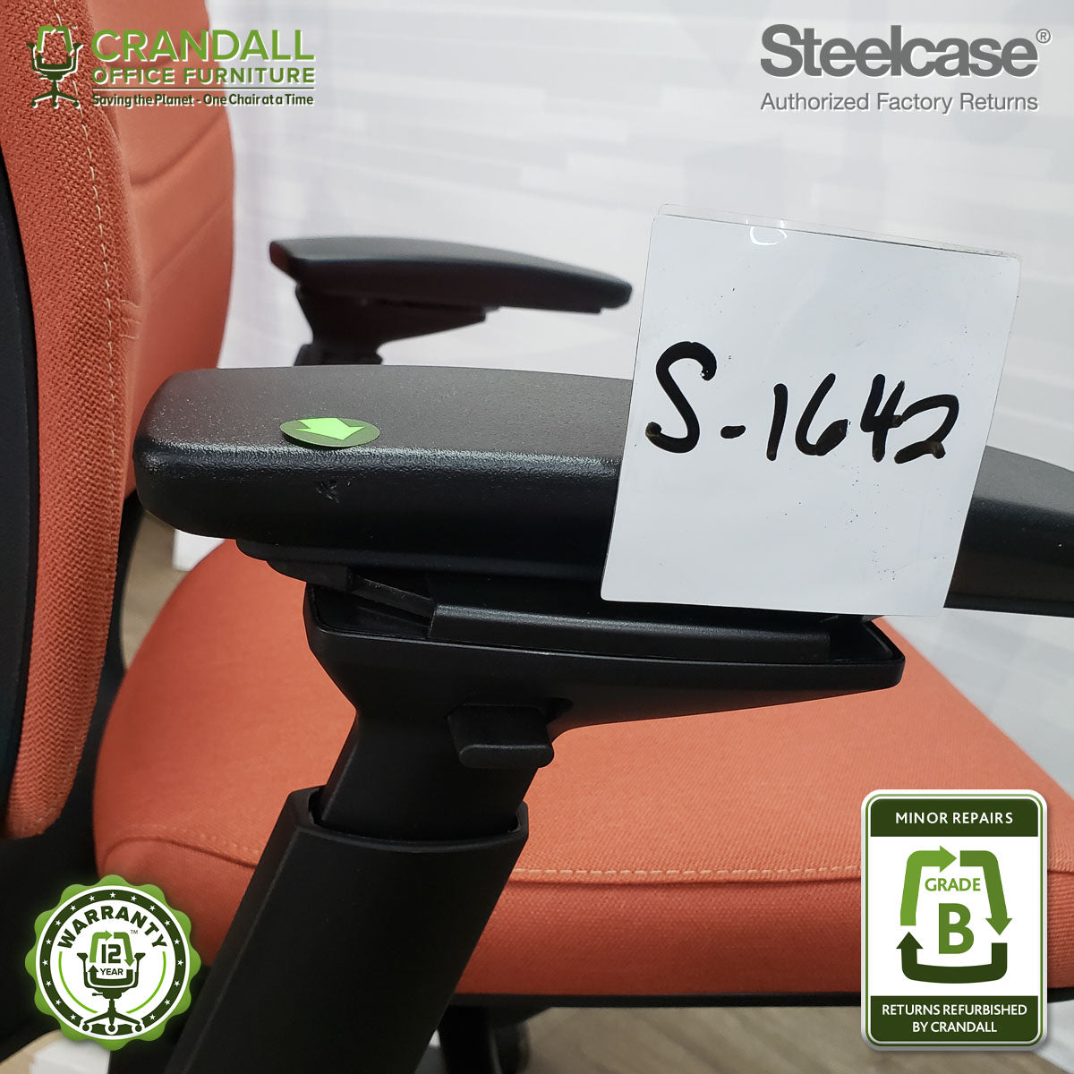 S-1642 - Steelcase Series 2 - Grade B