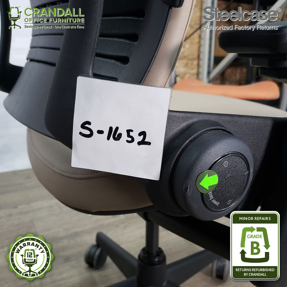 S-1652 - Steelcase V2 Leap - Grade B