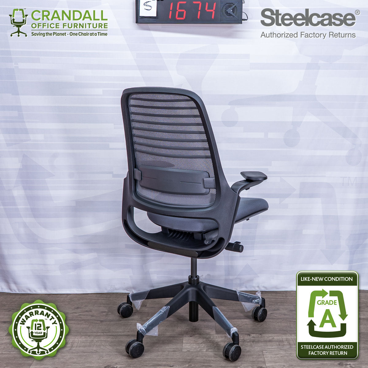 S-1674 - Steelcase Series 1 - Grade A