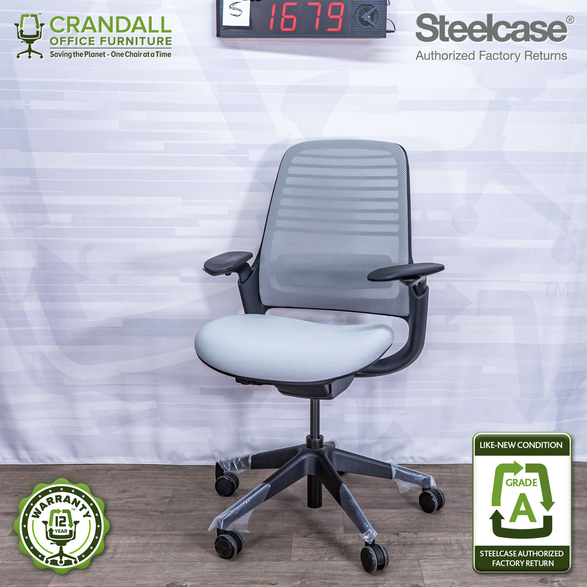 S-1679 - Steelcase Series 1 - Grade A