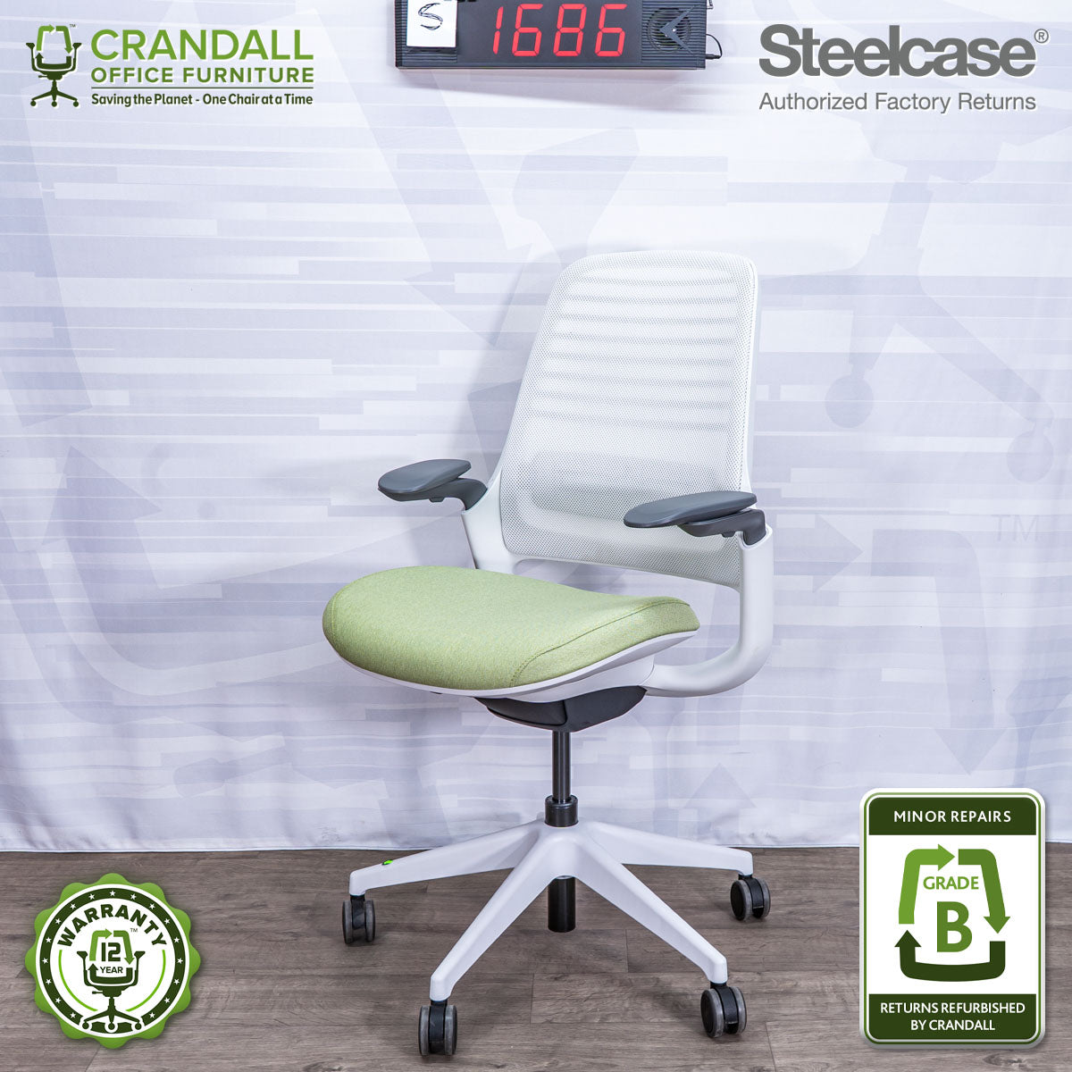 S-1686 - Steelcase Series 1 - Grade B