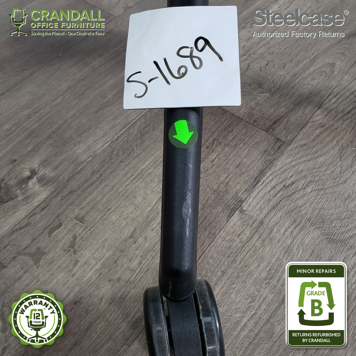 S-1689 - Steelcase Series 1 - Grade B