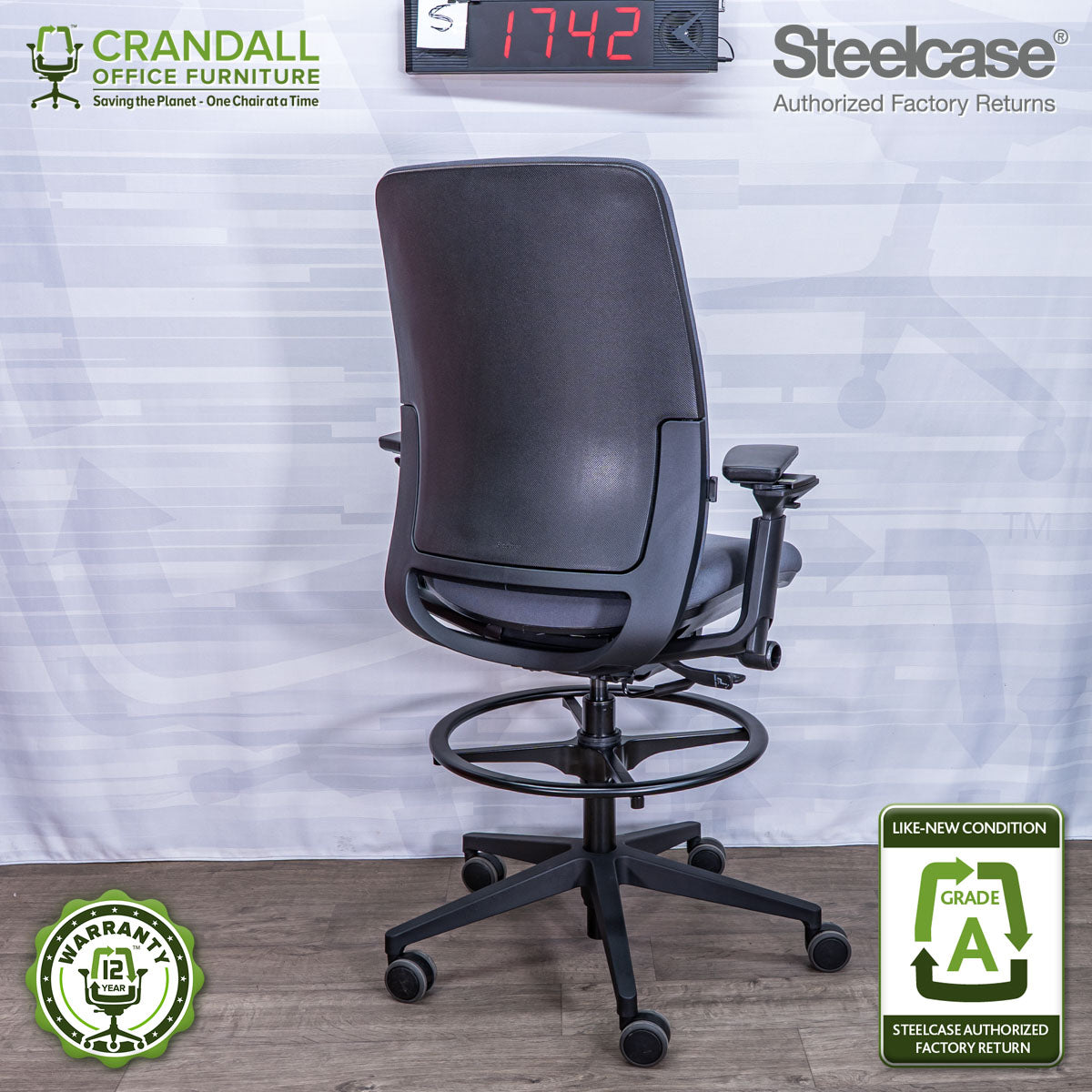 S-1742 - Steelcase Amia - Grade A