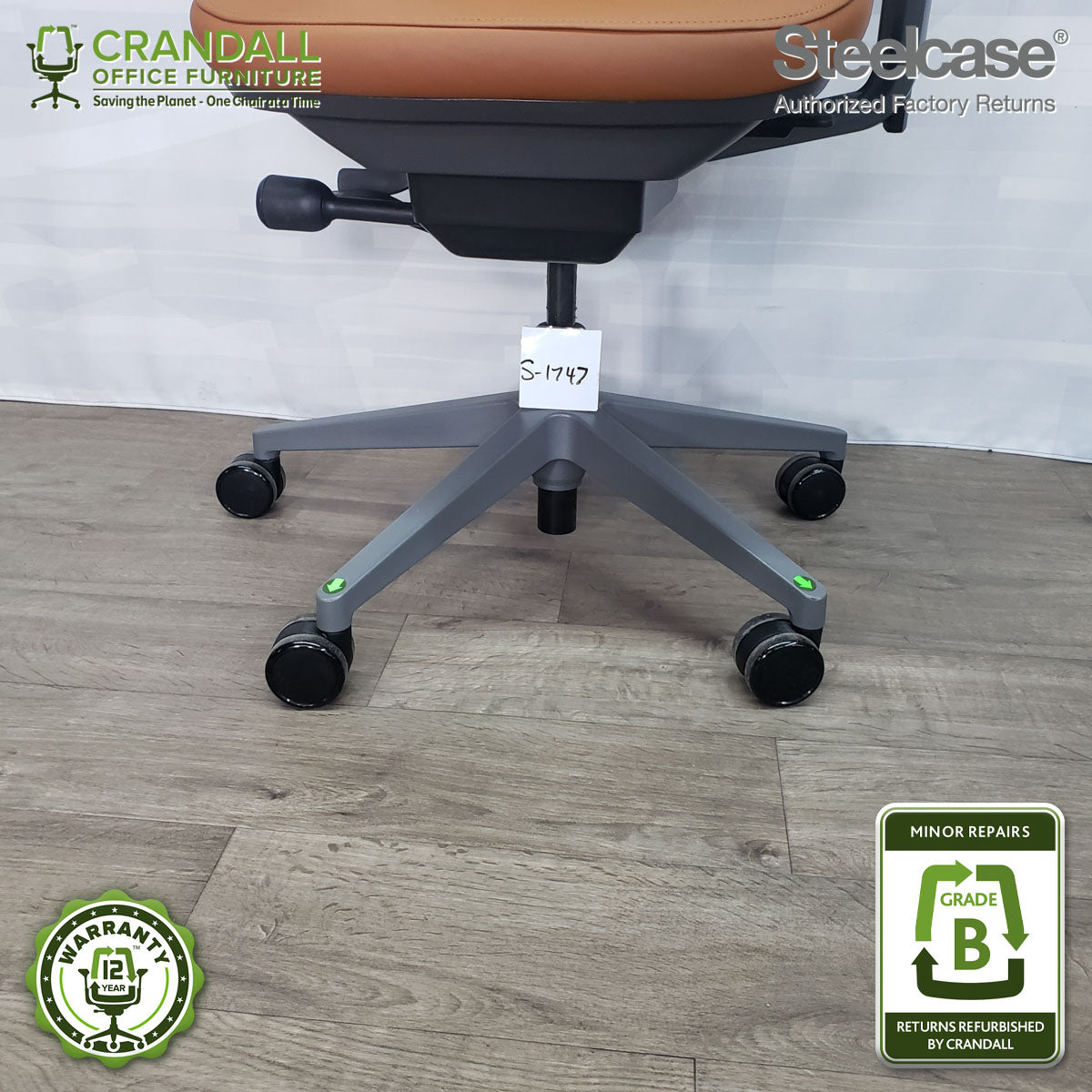 S-1747 - Steelcase Amia - Grade B