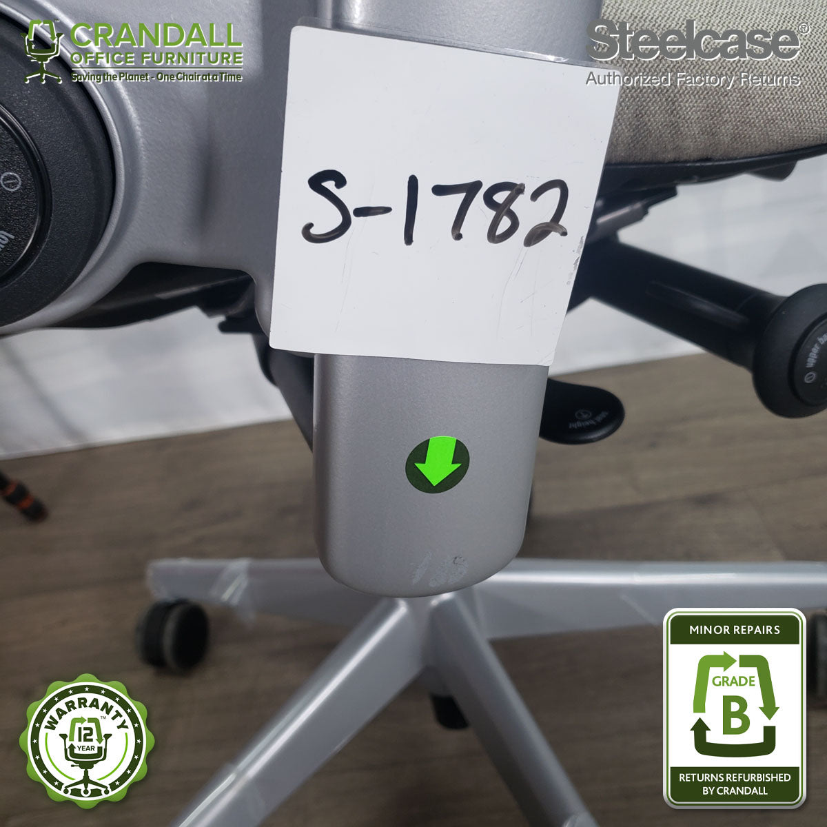 S-1782 - Steelcase V2 Leap - Grade B