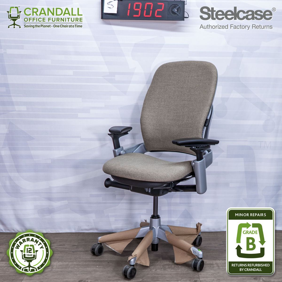 S-1902 - Steelcase Leap V2 - Grade B