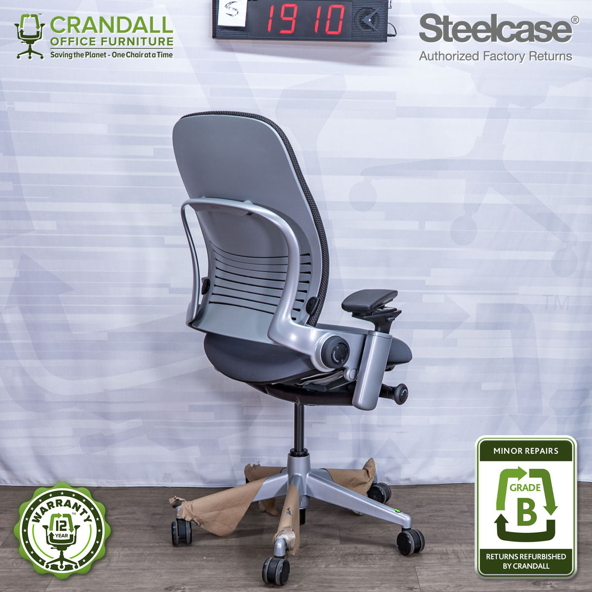 S-1910 - Steelcase Leap V2 - Grade B