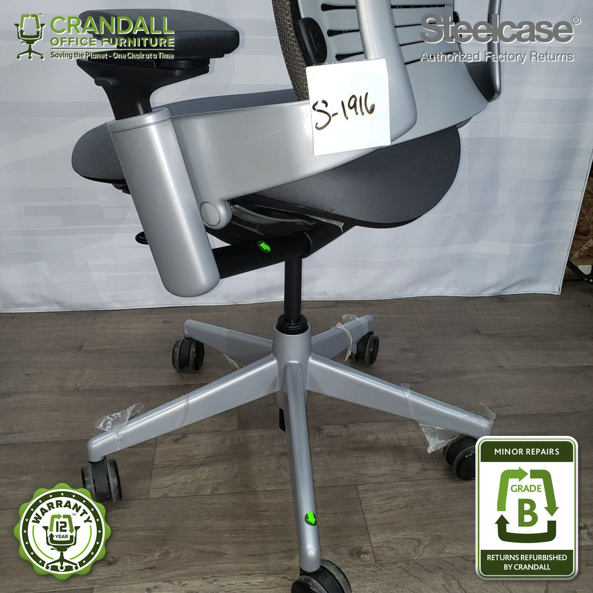 S-1916 - Steelcase Leap V2 - Grade B