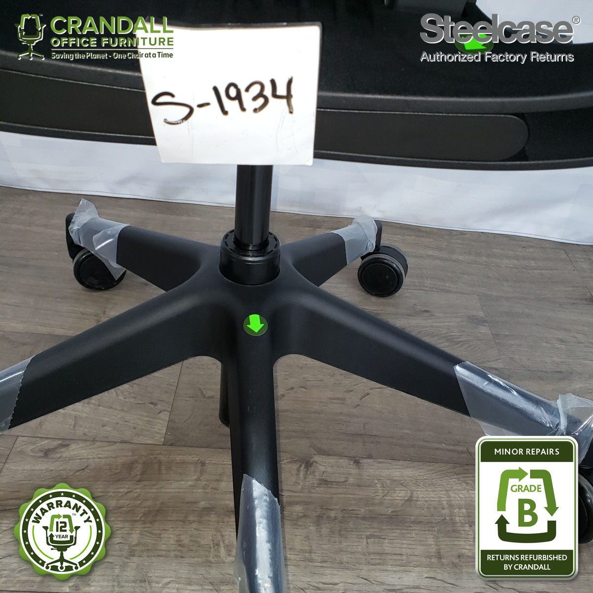 S-1934 - Steelcase Series 1 - Grade B