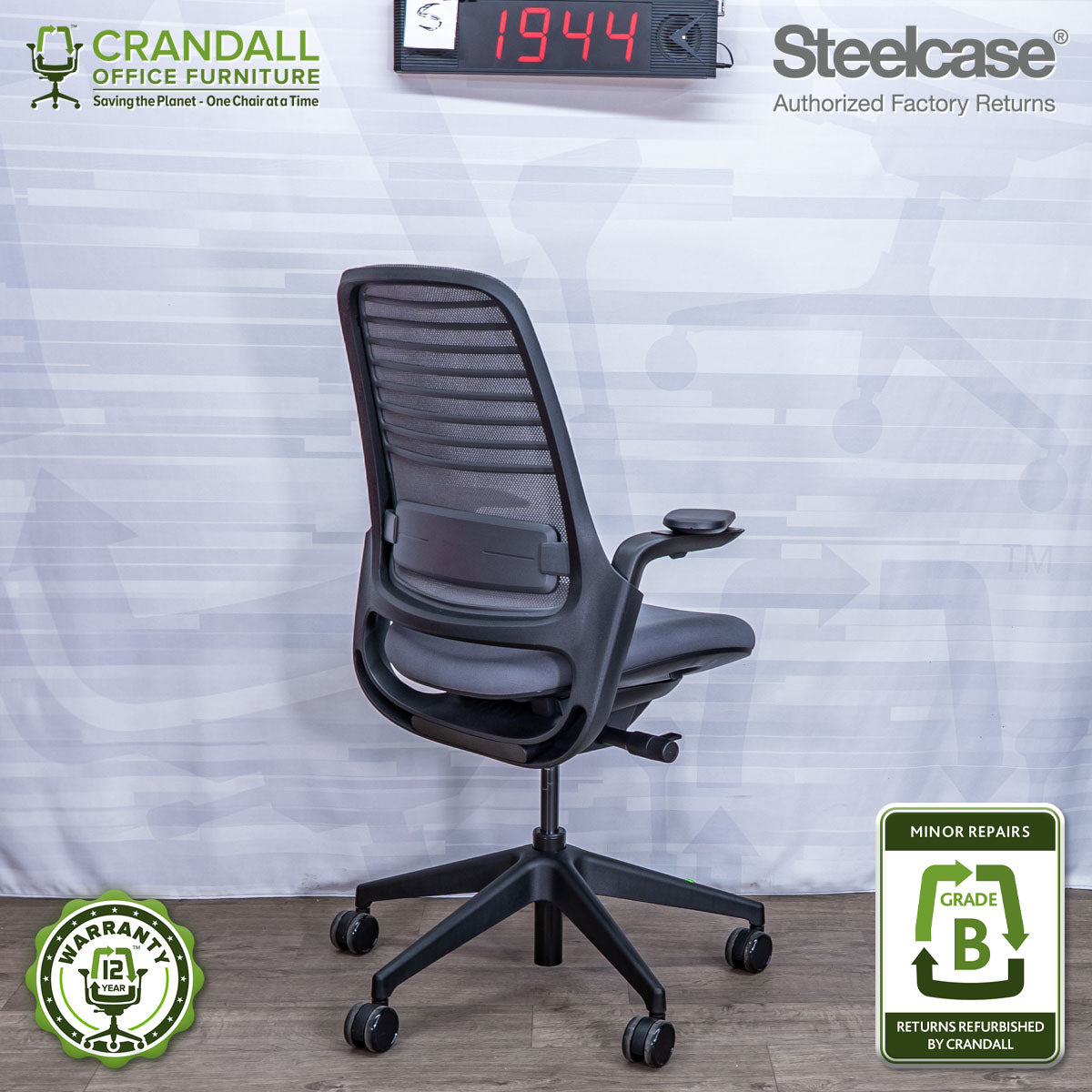 S-1944 - Steelcase Series 1 - Grade B