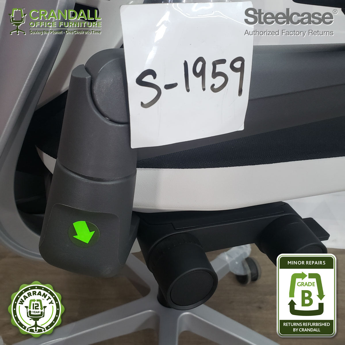 S-1959 - Steelcase Gesture with Headrest - Grade B