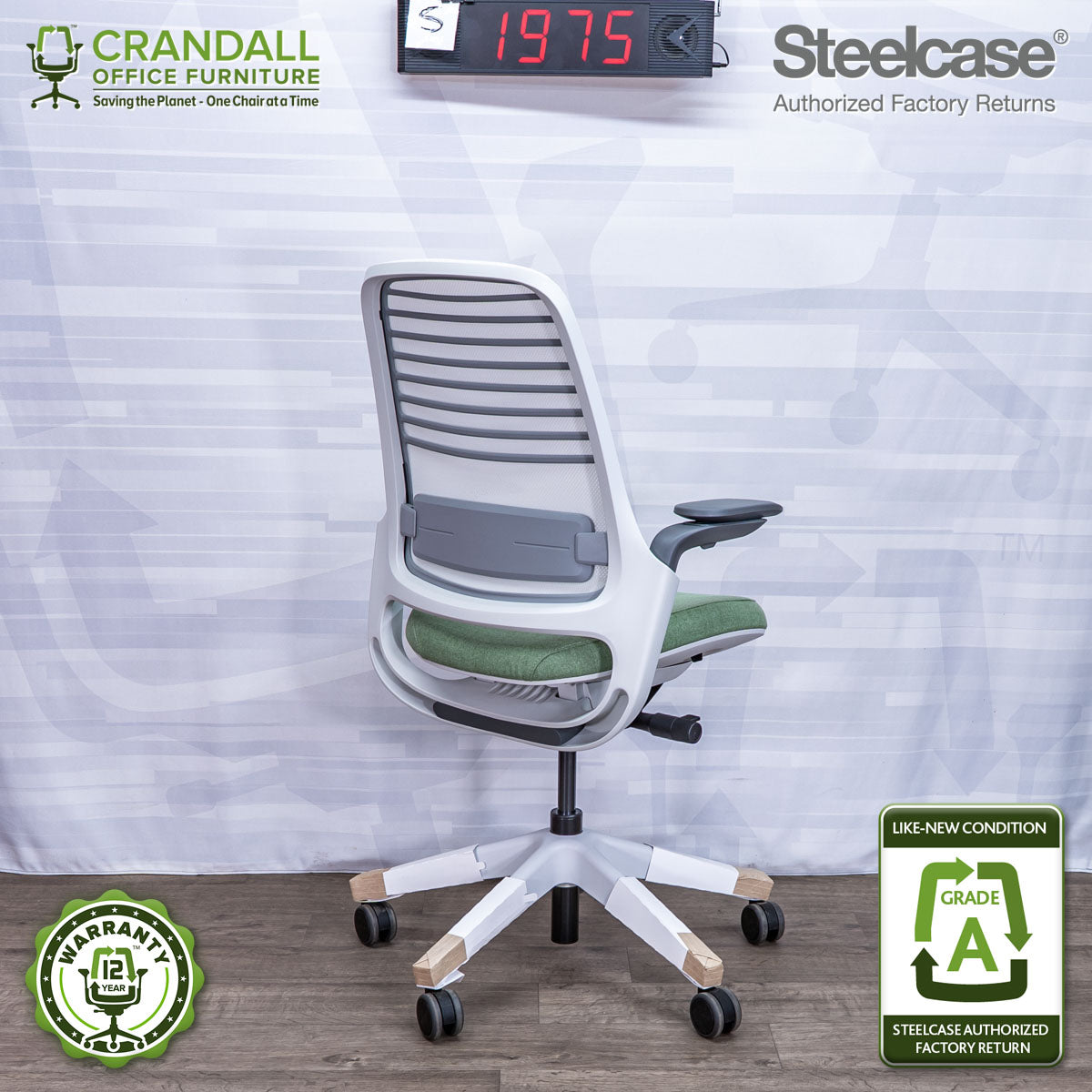 S-1975 - Steelcase Series 1 - Grade A
