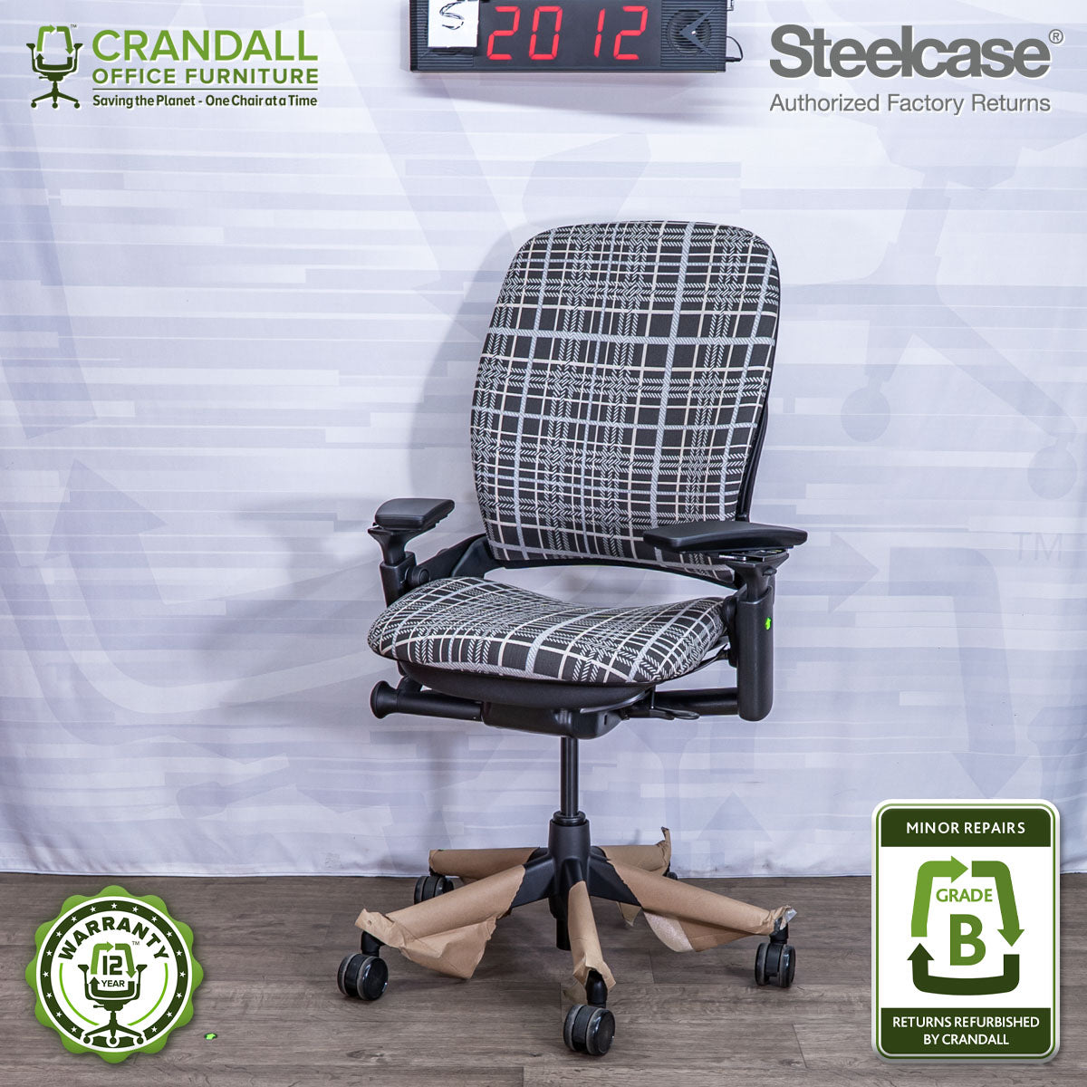 S-2012 - Steelcase V2 Leap - Grade B