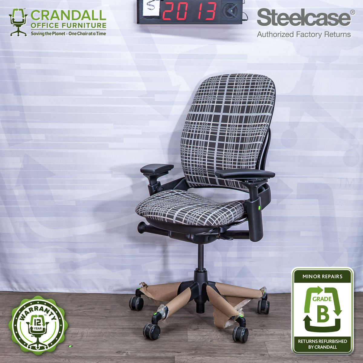 S-2013 - Steelcase V2 Leap - Grade B