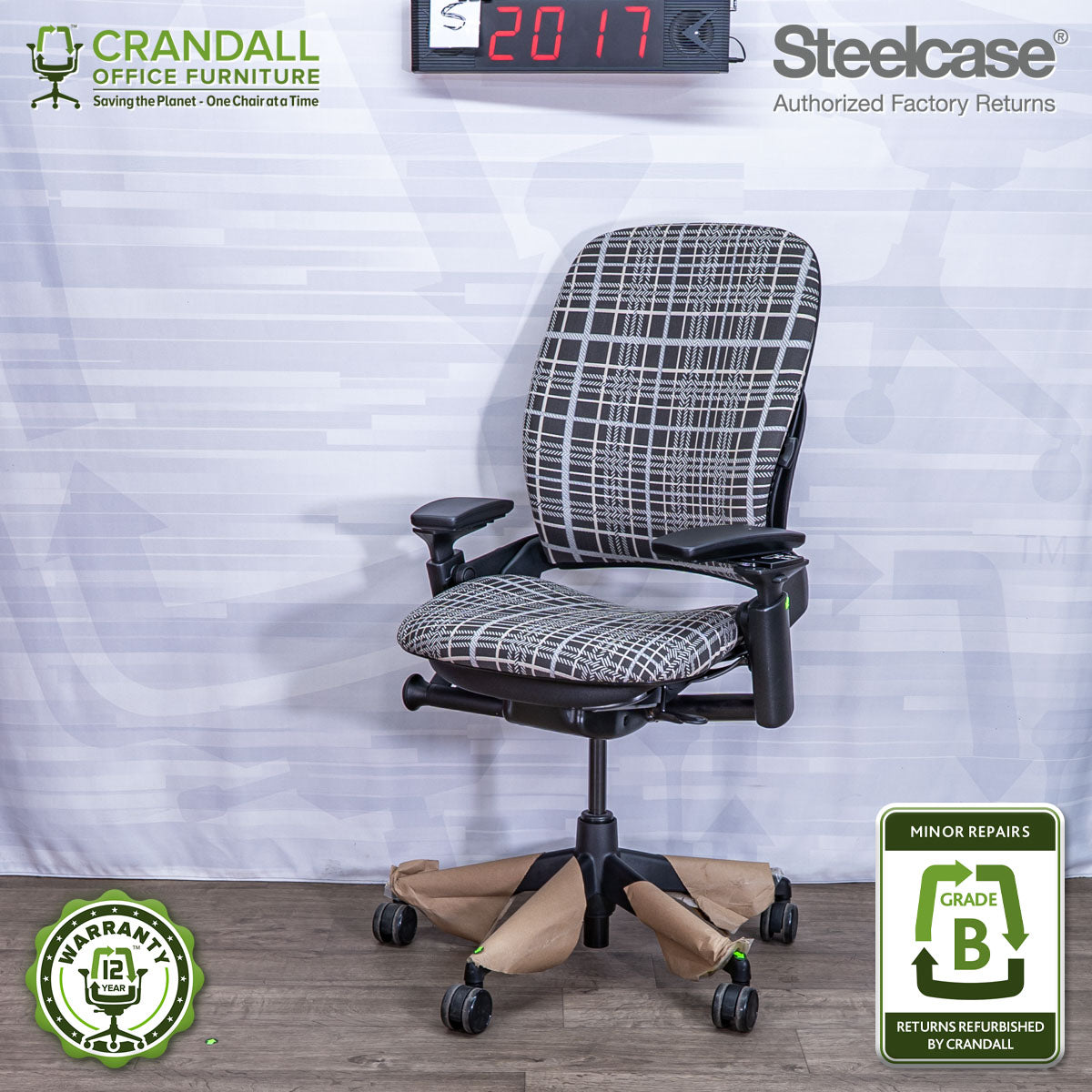 S-2017 - Steelcase V2 Leap - Grade B