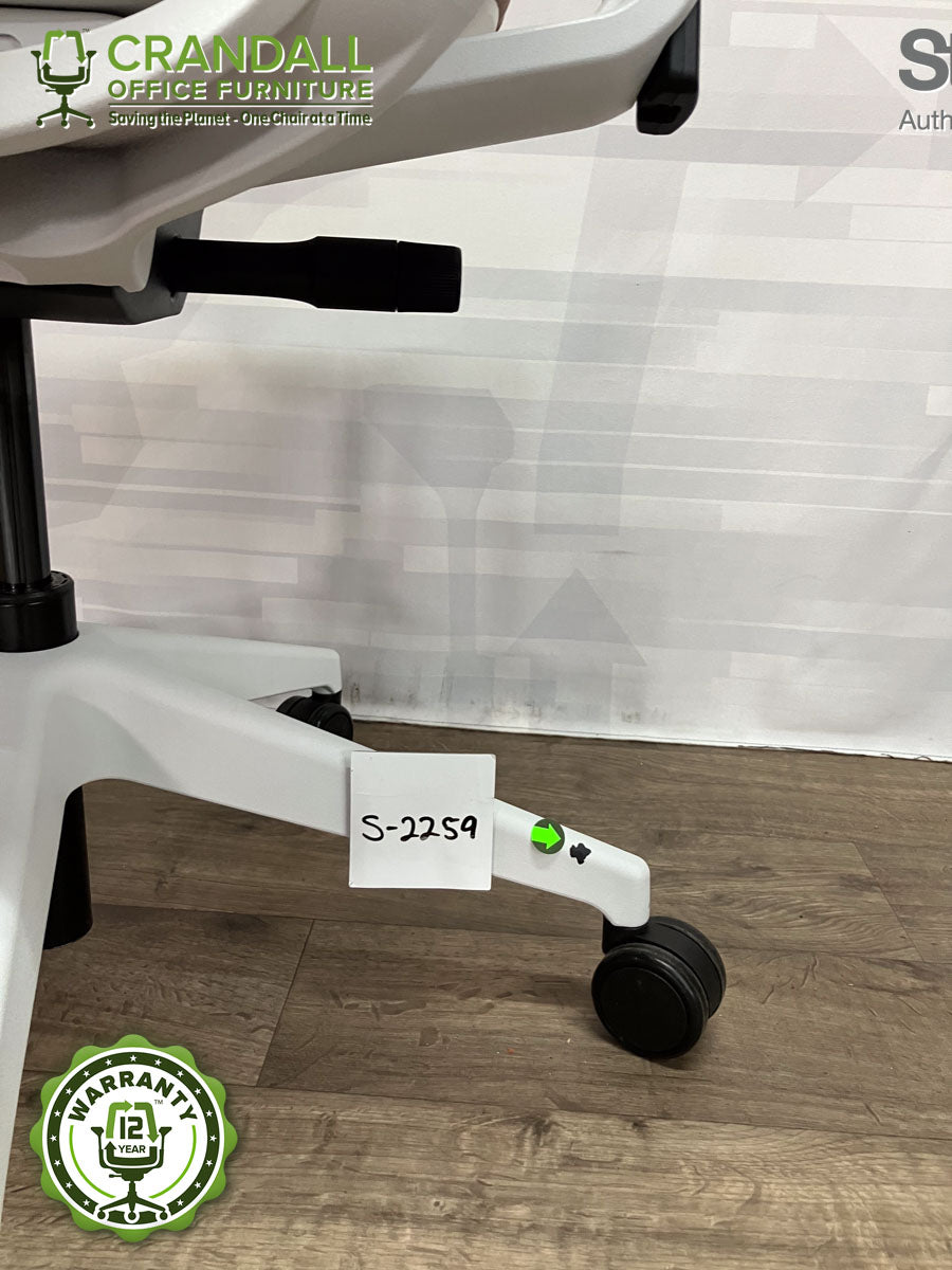 S-2259 - Steelcase Series 2 - Grade B