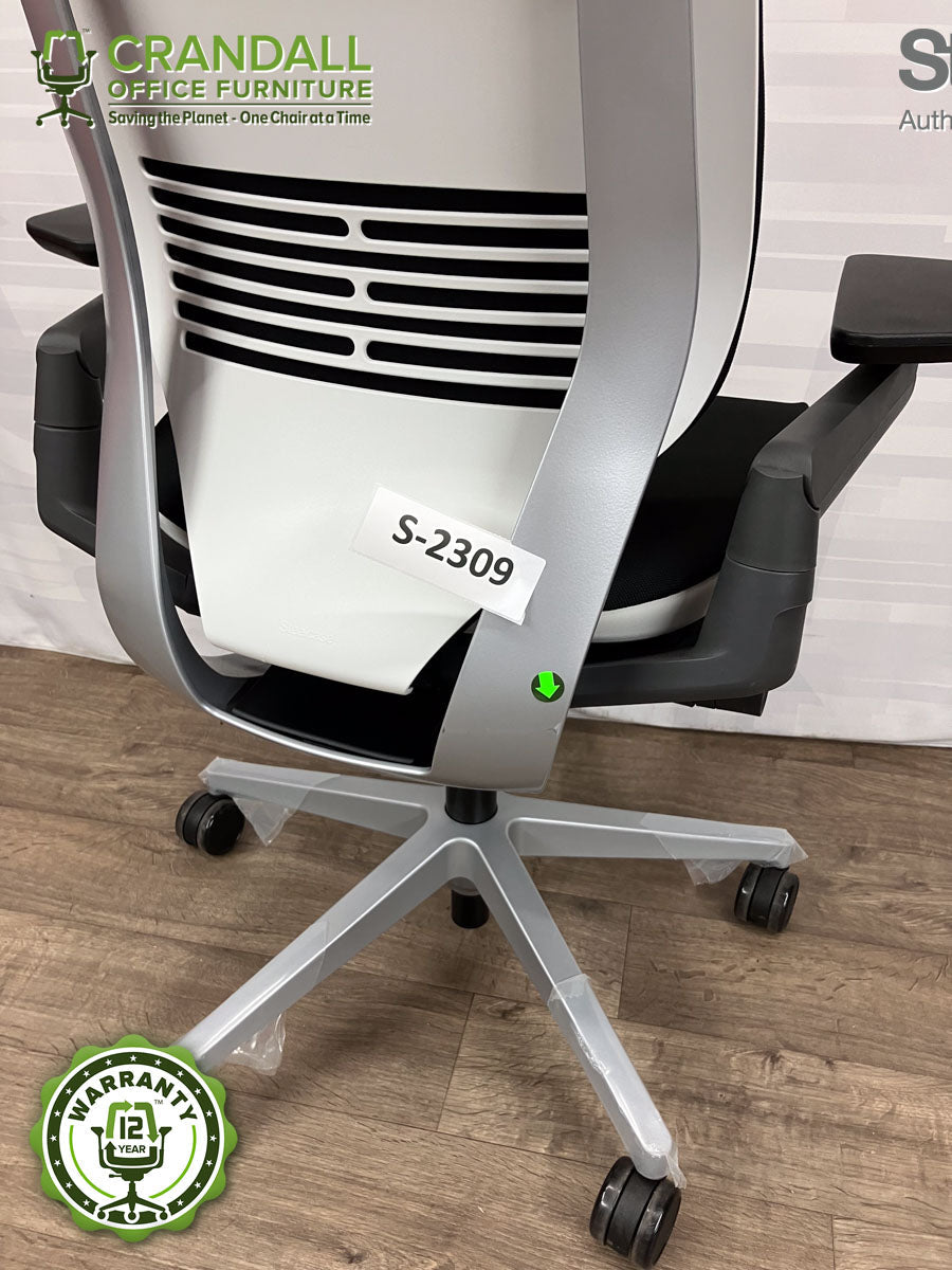 S-2309 - Steelcase Gesture - Grade B