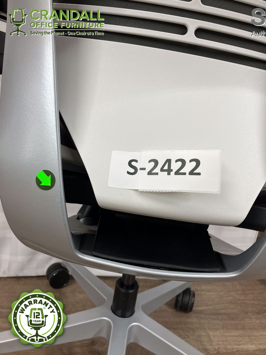 S-2422 - Steelcase Gesture - Grade B