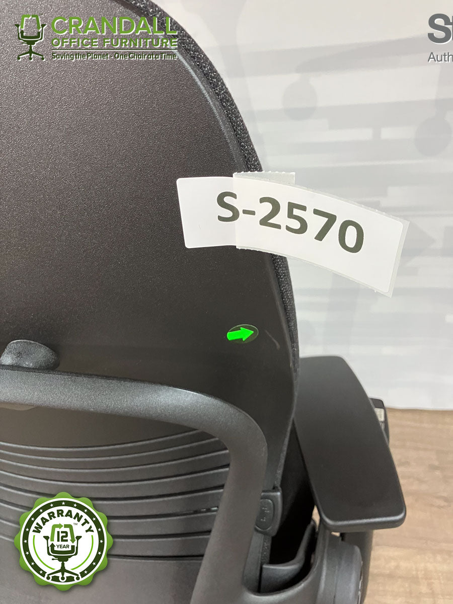 S-2570 - Steelcase V2 Leap - Grade B